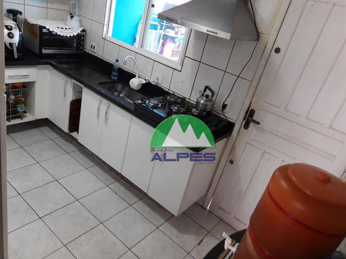 Sobrado Com 3 Dormitórios À Venda, 100 M² Por R$ 350.000 - Xaxim - Curitiba/pr - So1080