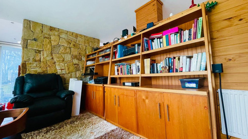 Arriendo Año Corrido Excepcional Casa 2 Niveles, 3d, Concón