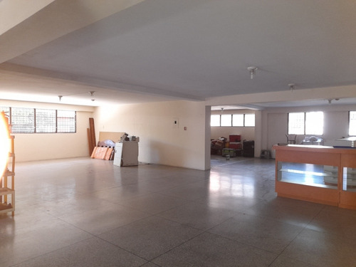 Imagen 11 de 12 de Vendo Local Comercial, Avenida Carlos Blank