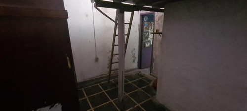 Imagen 9 de 14 de Terreno 239 M² Con Vivienda A Refaccionar De 4 Amb. - S.justo (ctro)