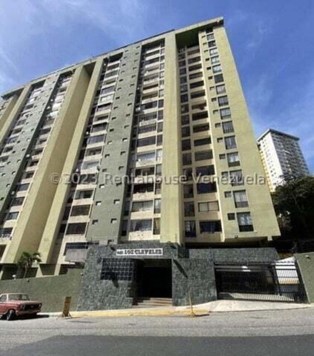 Apartamento En Venta, Urb. Guaicay