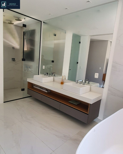 Imagem 17 de 25 de Casa De Alto Padrão! Fino Acabamento, Localização Privilegiada! - Ca00084 - 67630243