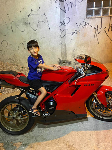Imagem 3 de 13 de Ducati 848 Evo