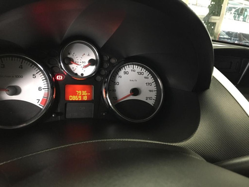 Imagen 7 de 9 de Peugeot 207