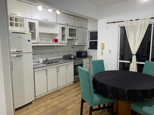 Imagen 3 de 19 de Temporal Amueblado De Lujo, 2 Amb En Suite + Toillete De Recepción Y Balcón + Sra De Limpieza Semanal,c/pileta Todo Incluido, Preferetmt Por 1 Ano A Estrenar.edificio Moderno Ramos Mejia