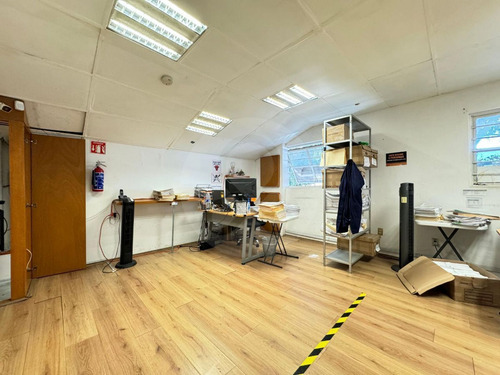 Bodega Comercial En Venta En Santa María La Ribera