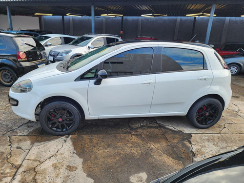 Fiat Punto 1.4 8v 4p