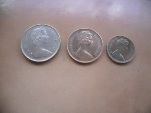 Colección De 3 Monedas Inglatera New Pence.  Elizabeth Ii.