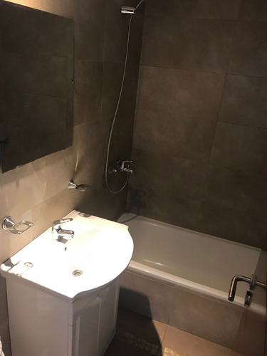 Imagen 13 de 14 de Venta!! Excelente Depto 1 Dorm Con Patio 45 E 15 Y 16 .-