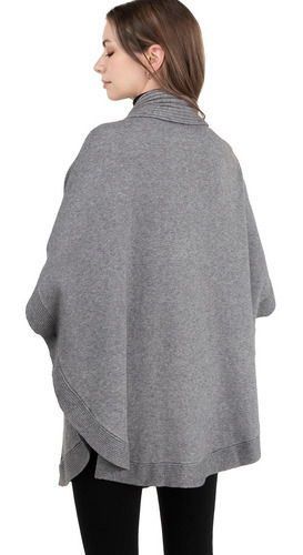 Imagen 2 de 8 de Poncho Capa Abierto Tejido Fino Suave Acanalado Elegante.