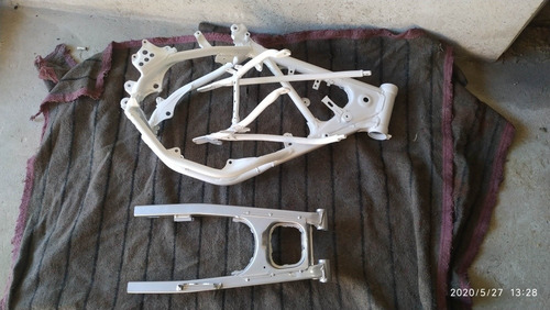 Imagen 5 de 5 de Arenado Y Pintura Para Cuadros De Motos Y Piezas De Autos