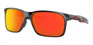 Anteojos de sol polarizados Oakley Portal X Standard con marco de o matter color polished black, lente ruby de plutonite prizm, varilla polished black de o matter - OO9460