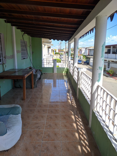 Imagen 12 de 14 de Casa En Venta Cumaná. Av Cancamure Villa Ayacucho