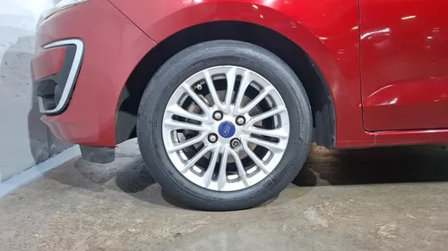 Ford Figo 1.5 Titanium Auto
