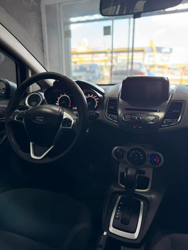 Ford Fiesta Powershift Se