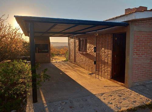 Se Venden 2 Cabañas 120 M2 (terreno 1 Ha) Con Inigualable Vista A Las Sierras - Mina Clavero