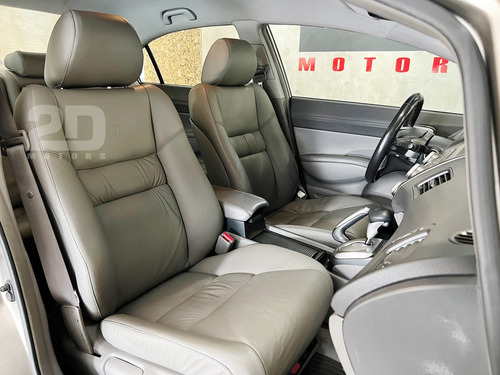 Honda Civic 1.8 LXS 16V FLEX 4P AUTOMÁTICO