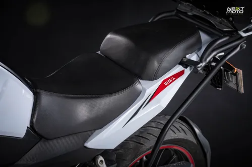 Benelli Trk 251