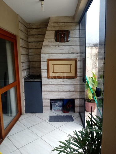 Casa Em Hípica Com 3 Dormitórios - Lu431333