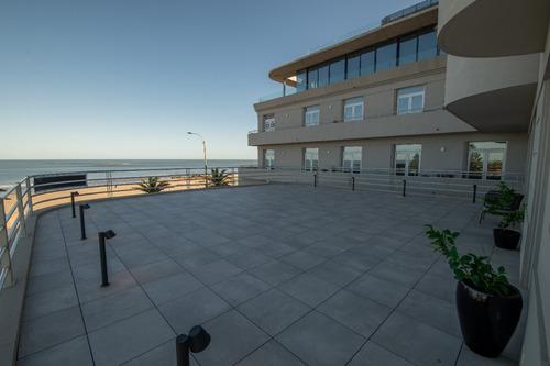 Venta Apartamentos 1, 2, 3 Y 4 Dormitorios En Carrasco - BilĂș Riviera