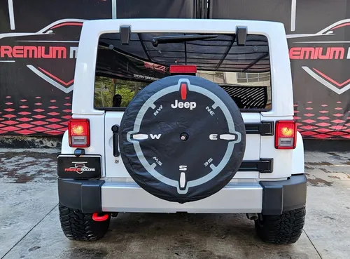 Jeep Wrangler 3.7 Unlimited Sahara 3.6 4x4 At