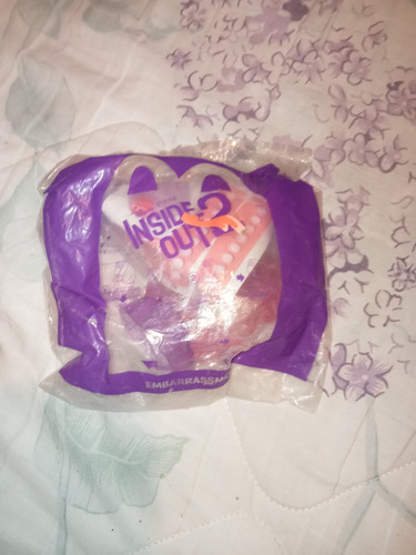 Intensamente 2 Mcdonald's Embarradsme Figura (Usado)