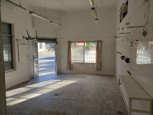 Local Para Comercio En El Corazón Del Cerrito