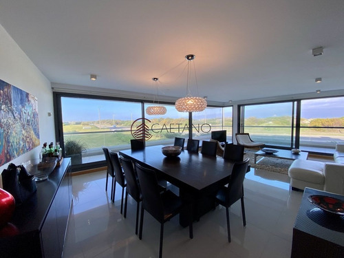 Imagen 17 de 28 de Espectacular Apartamento Ubicado En La Brava - Punta Del Este Brava