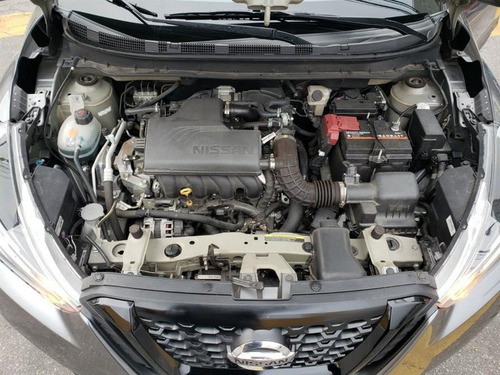 Nissan Kicks 1.6 Flex Automática Em Perfeito Estado + Couro