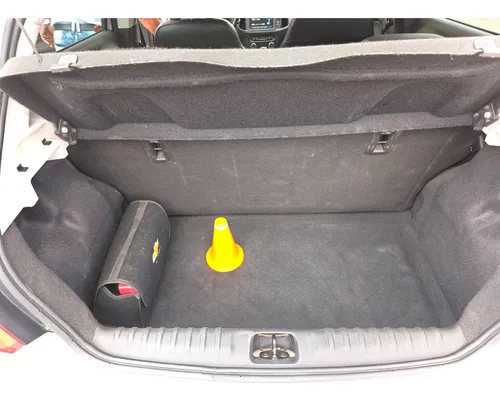 Chevrolet Onix 1.4 Ltz 5 p