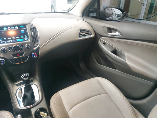 Imagen 11 de 25 de Chevrolet Cruze 4p 1.4 Turbo Ltz At