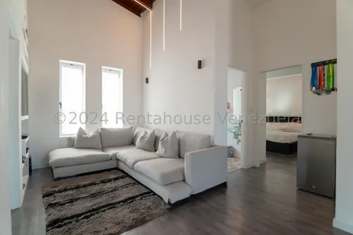 Casa En Venta En Los Naranjos