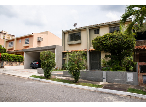 Casa En Venta Urb. Parque Mirador, Valencia Mr- 5687009