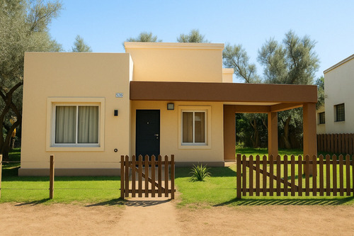 Casa Con Parque En El Corazón De Merlo, San Luis ¡ubicación Inmejorable!