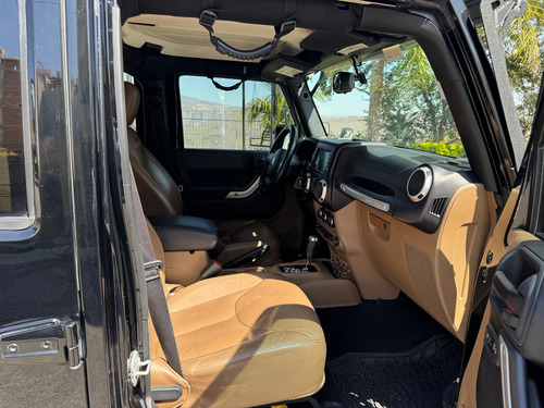 Jeep Wrangler 3.6 Unlimited Sahara 4x4 At