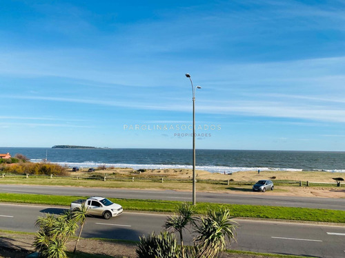 Excelente Departamento Frente Al Mar!- Ref: 1803