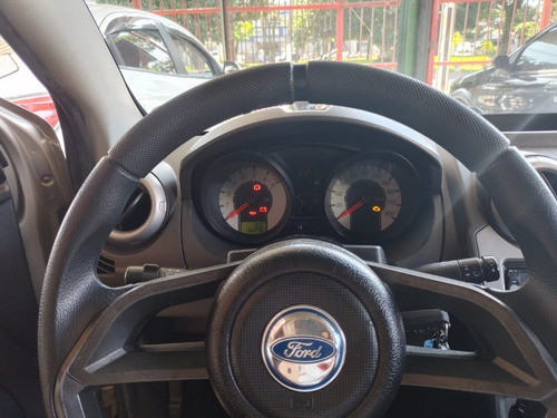 Imagem 8 de 8 de Ford Fiesta Class 1.0 2009