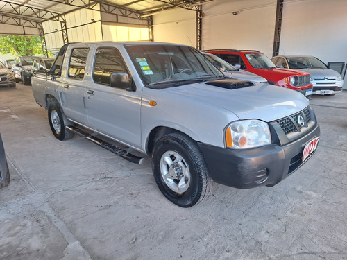 Nissan NP300 2.5 Cabina Doble 133cv 4x2