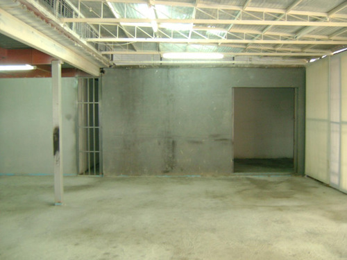 Imagen 13 de 19 de Alquiler De Edificio, Local, Deposito, Galpon De 3 Pisos, 860m2 En La Campiña