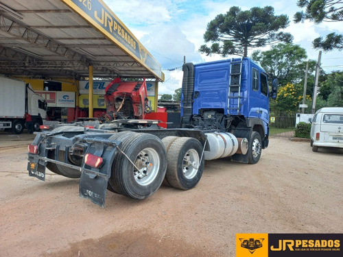 Imagem 5 de 14 de Volvo Fh 380 Ano 2003 6x2 Trucado