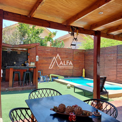 Casa En Venta En Huechuraba 4 D 3 B Comuna Huechuraba