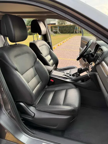 New Koleos Intens 2.5l 4x4