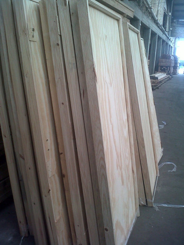 Imagen 7 de 8 de Puerta Placa Pino 80cmx2,00mts Marco Madera 7cm Maderwil