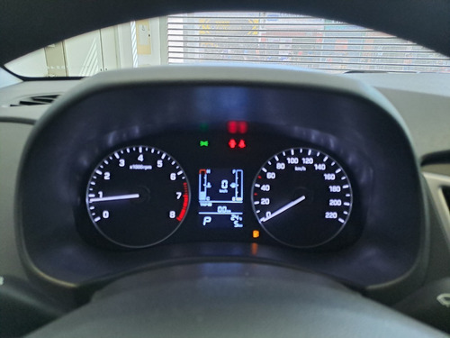 Imagen 11 de 19 de Hyundai Creta 1.6 At Style C/ Tapiz De Cuero