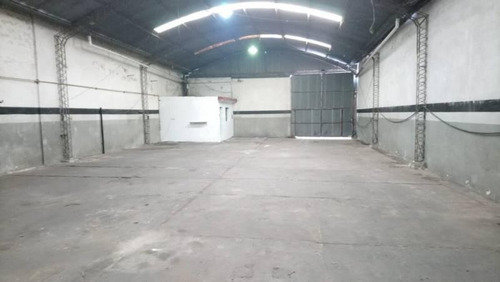 Imagen 2 de 9 de Se Vende Galpón Muy Buena Ubicación Zona Sur Rosario