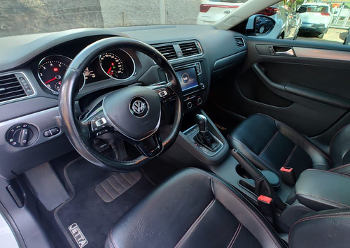 Volkswagen Jetta Comfortline 1.4 TSI 16V 4p Aut.