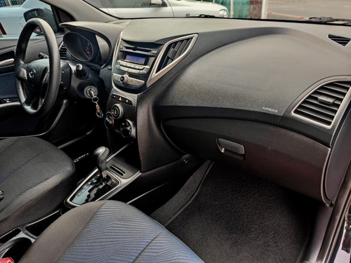 Imagem 15 de 15 de Hb20 1.6 Comfort Style 2013 Automático