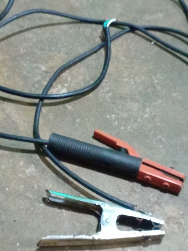 Imagen 2 de 5 de Se Vende. Maquina De Soldar Mediana En Buen Estado