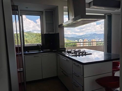 Se Vende Bello Apartamento En El Parral