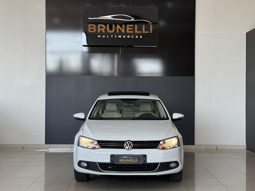 Volkswagen Jetta JETTA Highline 2.0 TSI 16V 4p Tiptronic